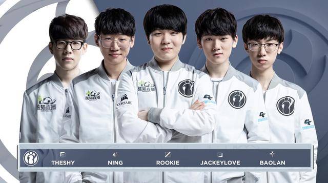 卡斯特罗并 卡斯特罗并