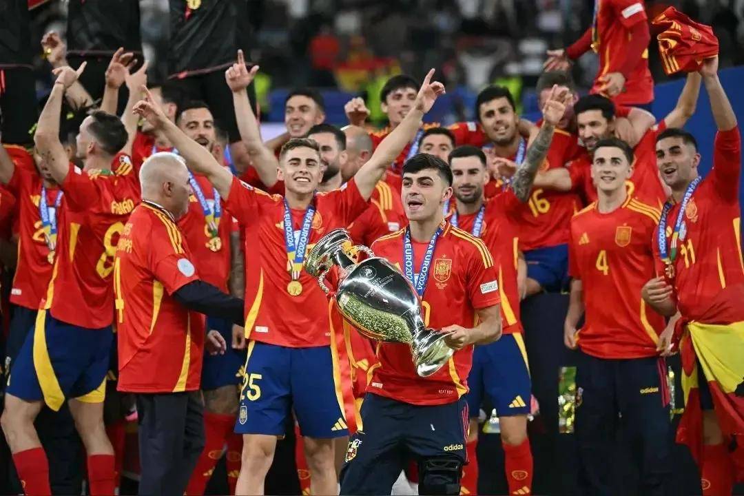 上的角色更 上的角色更