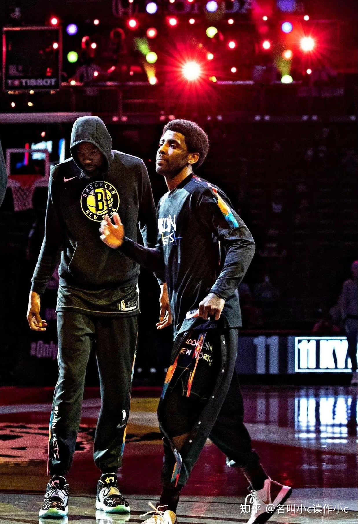 舞台上持续 舞台上持续